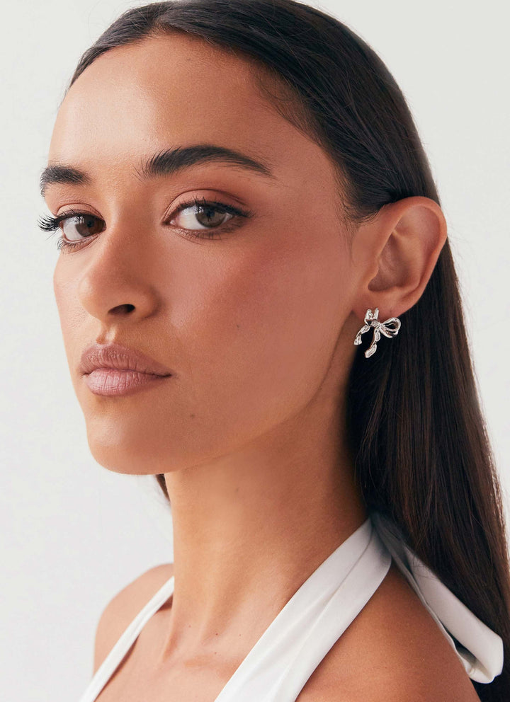 Mini Bow Earring